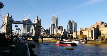 Autobús turístico, Crucero por el Támesis y London Eye