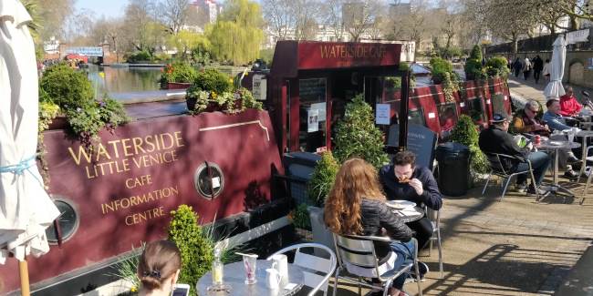 cafeteria barco en little venice en londres