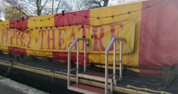 Puppet Theatre Barge en Little Venice: Teatro de marionetas en un barco Teatro Marionetas Little Venice Londres