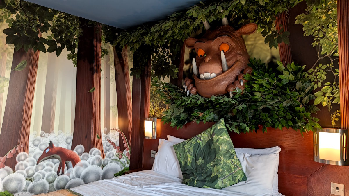 Chessington en Londres habitación gruffalo hotel