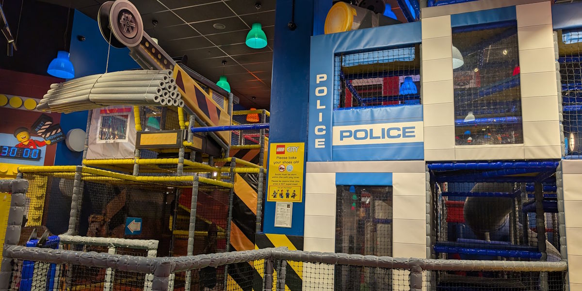 legoland discovery centre birmingham parque de bolas