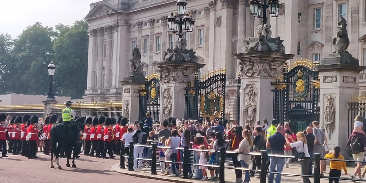 Donde ver el cambio de guardia Buckingham Palace