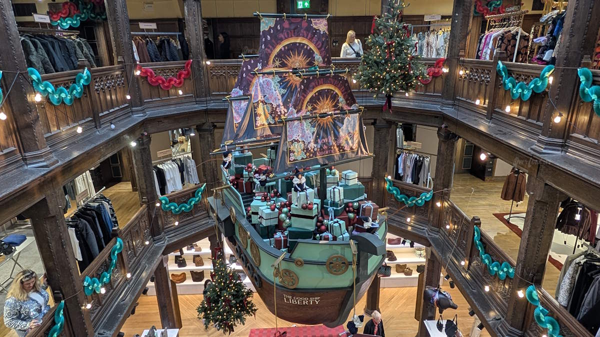 tienda liberty decoración navidad londres