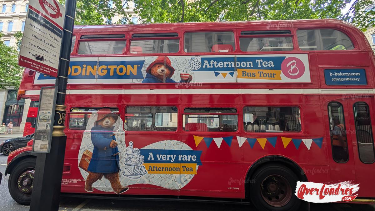 Niños en Londres: Paddington Afternoon Tea Bus Tour
