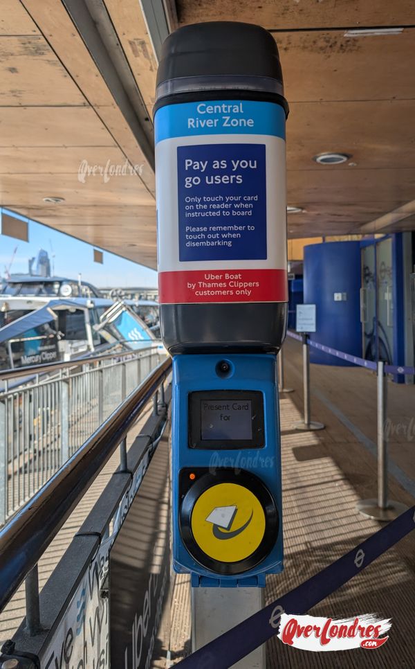 Pagar en Uber Boat en Londres