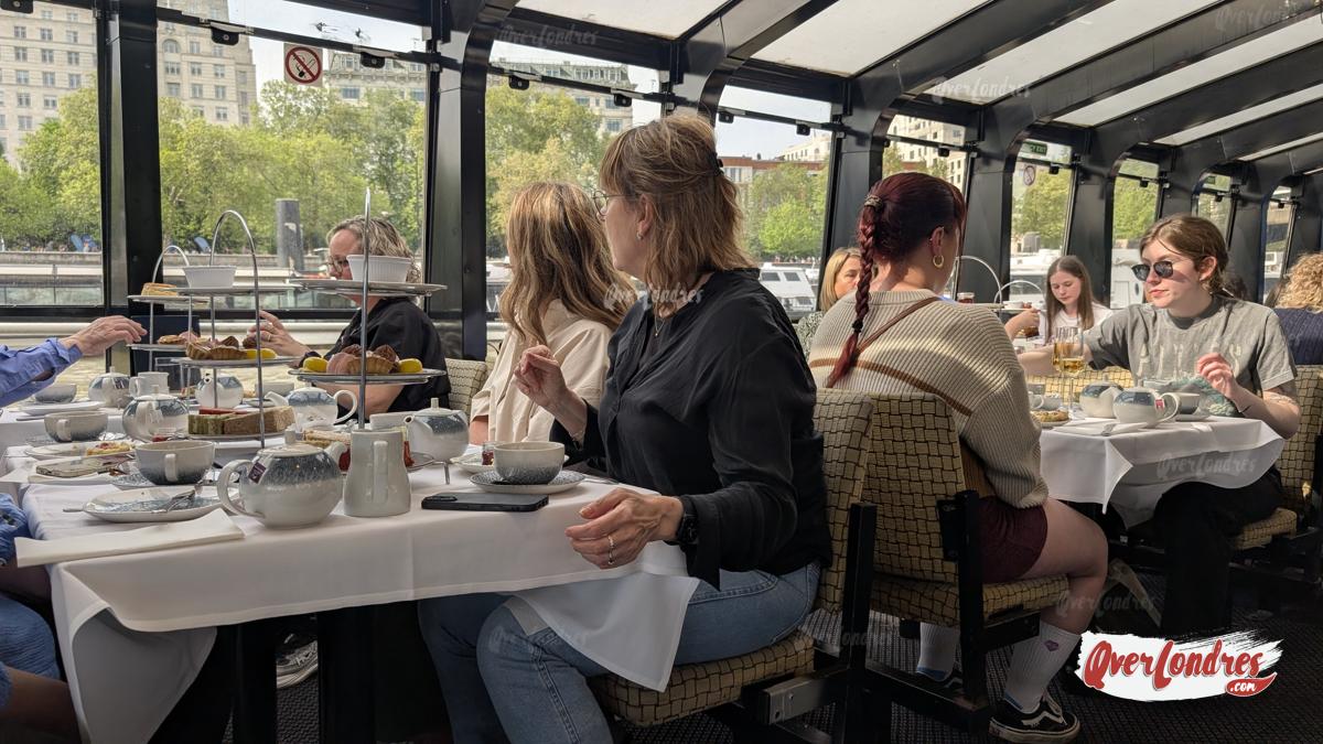 crucero con Afternoon Tea en Londres