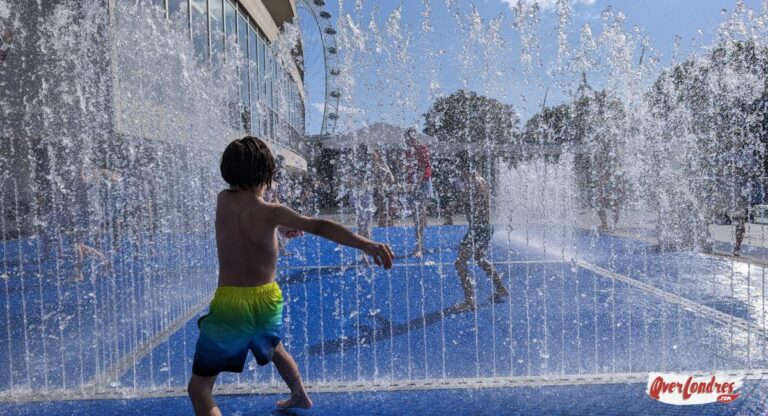 Splash Parks en Londres: Parques con zonas para jugar con agua y fuentes de chorros de agua para niños en Londres Chorros y Fuentes de Agua para Niños Londres