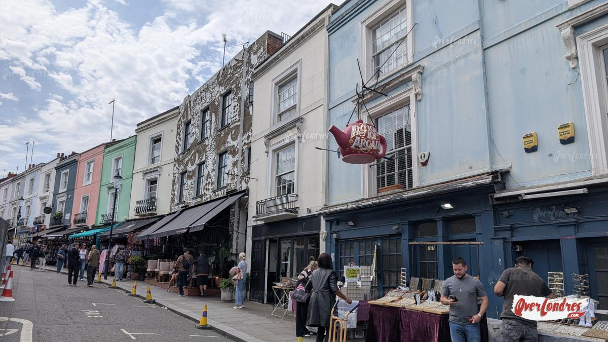 Qué ver en Notting Hill Londres calle portobello road