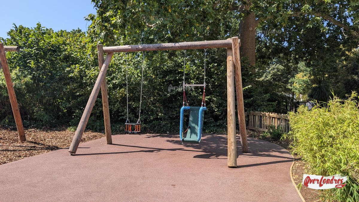 Columpios en el Parque de la Princesa Diana Londres